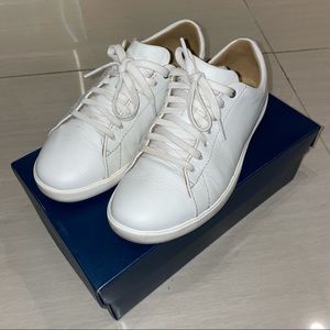 NEW ITEM LISTED🎉 Wmns Cole Haan Grand Crosscourt